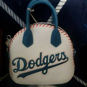 Loungefly Dodgers cross bag